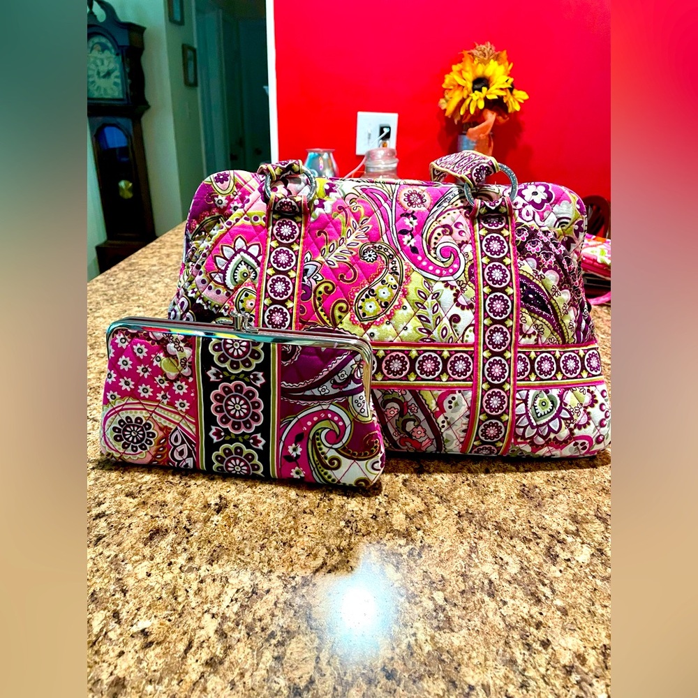 Vera Bradley shoulder bag and wallet set